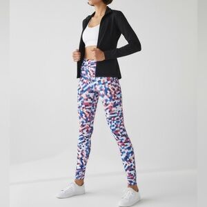 LULULEMON Wonder Under Leggings Capoeira Confetti Print Red White & Blue 6